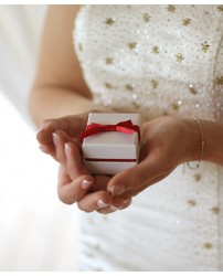 Комплимент-коробочка свадебная белая с медом (Фото 2)